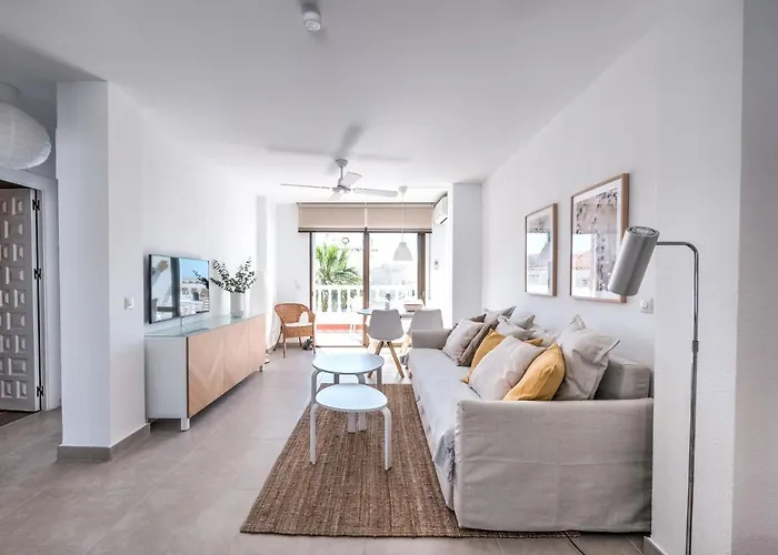 아파트 Penthouse With Roof Terrace In Parador, *