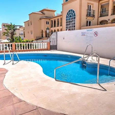 Apartman Penthouse With Roof Terrace In Parador, *