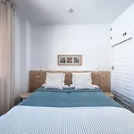 Penthouse With Roof Terrace In Parador, Nerja