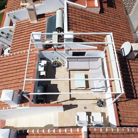 Penthouse With Roof Terrace In Parador, *