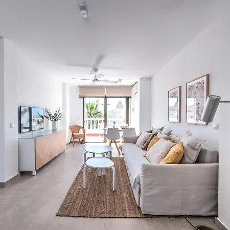 Apartment Penthouse With Roof Terrace In Parador, *