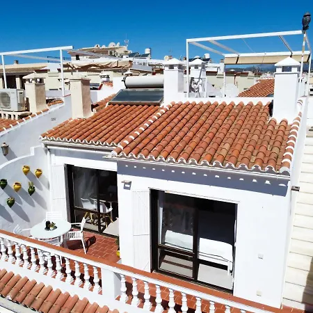 Penthouse With Roof Terrace In Parador, Апартаменти