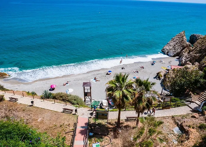 Penthouse With Roof Terrace In Parador, Apartman Nerja