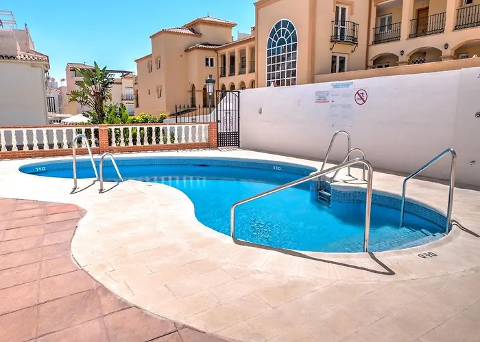 アパート Penthouse With Roof Terrace In Parador, *